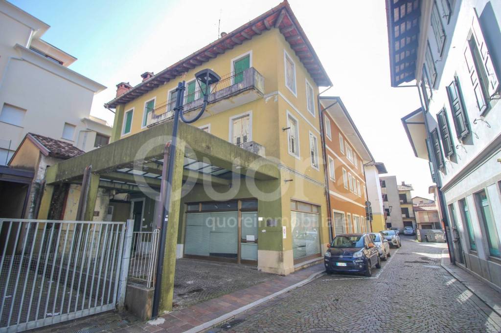 Casa Indipendente in vendita a Tarcento via I Maggio, 7