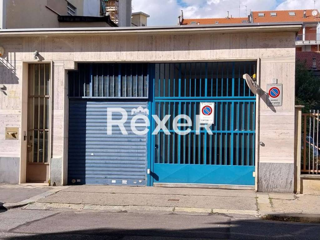 Garage in vendita a Torino via Oropa 91/b