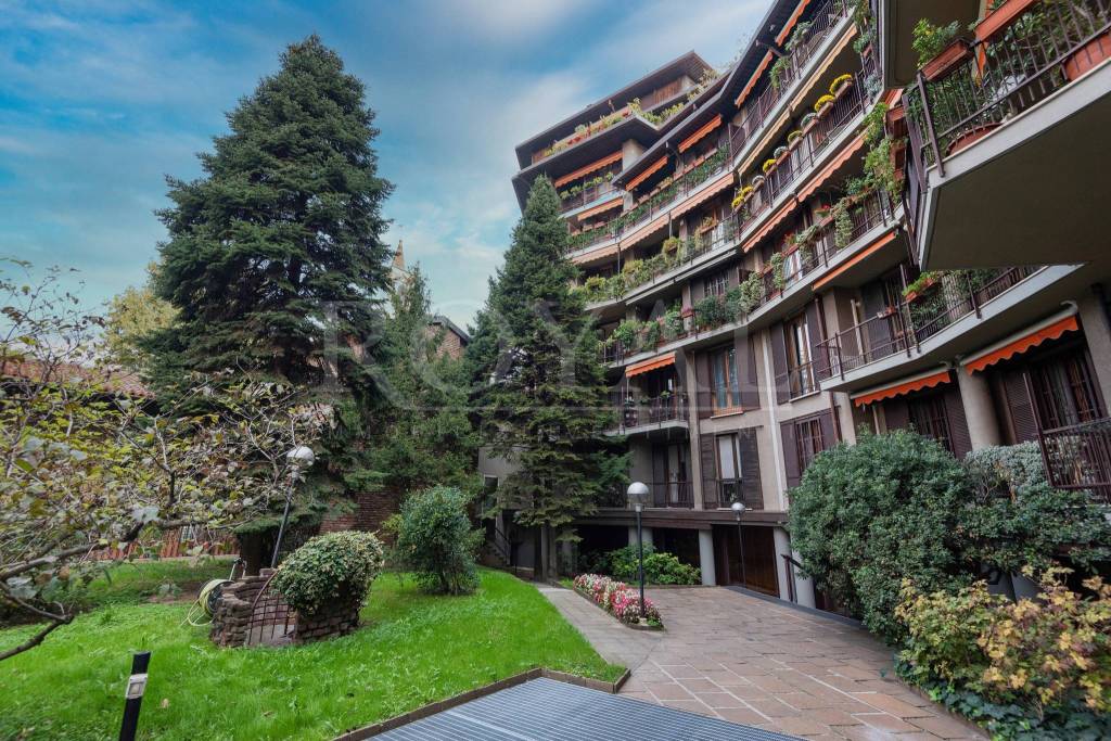 Appartamento in vendita a Milano via Tolmezzo, 3