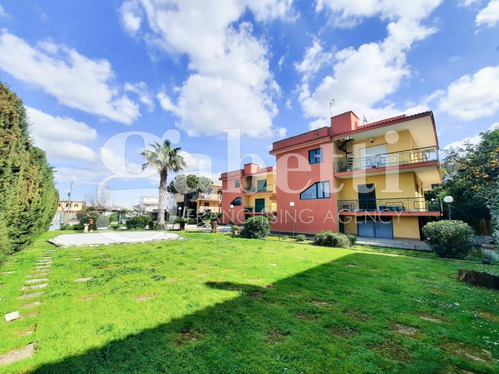 Appartamento in vendita a Giugliano in Campania via scipione l'africano, 13