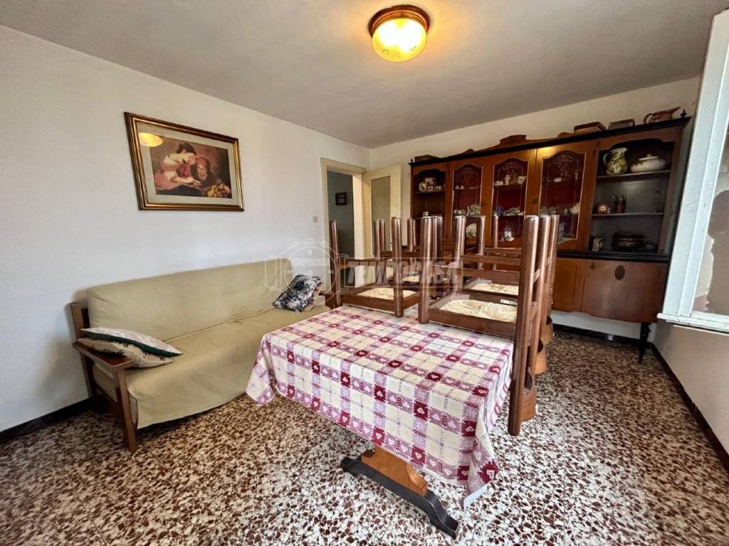 Appartamento in vendita a Castelnovo ne' Monti