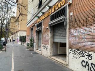 Negozio in vendita a roma via prenestina, 111