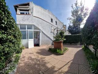 Villa a schiera in vendita a comacchio viale alpi orientali sud