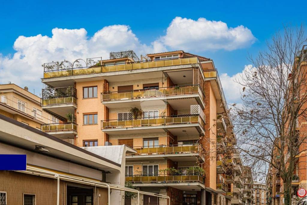 Appartamento in vendita a Roma via Vito Artale, 7