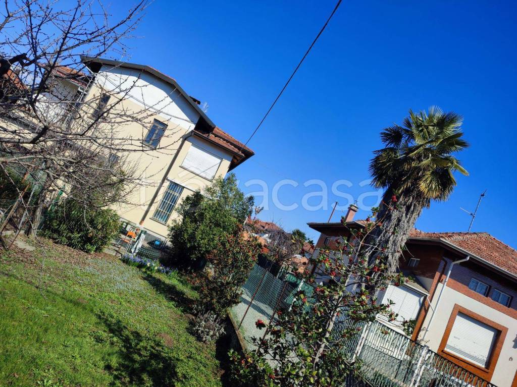 Villa a Schiera in vendita a Biella strada alla Brignana