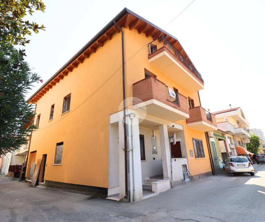 Appartamento in vendita a Giulianova via Guglielmo Marconi, 26