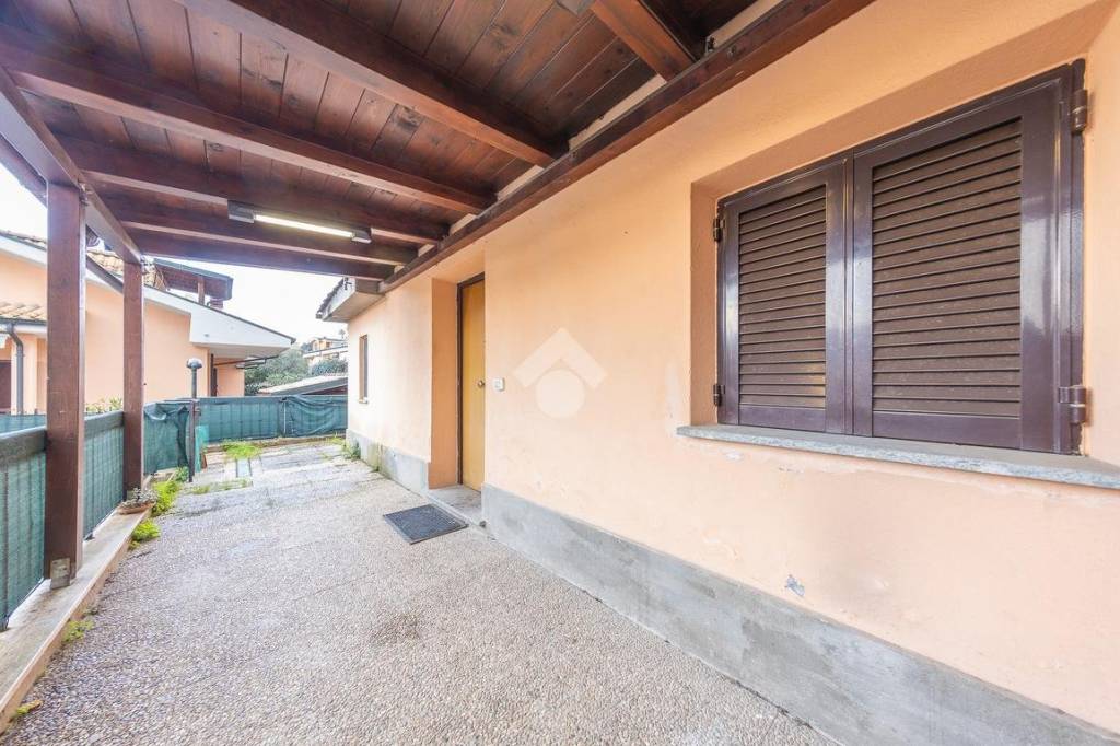 Appartamento in vendita a Guidonia Montecelio via Trevi Nel Lazio, 4