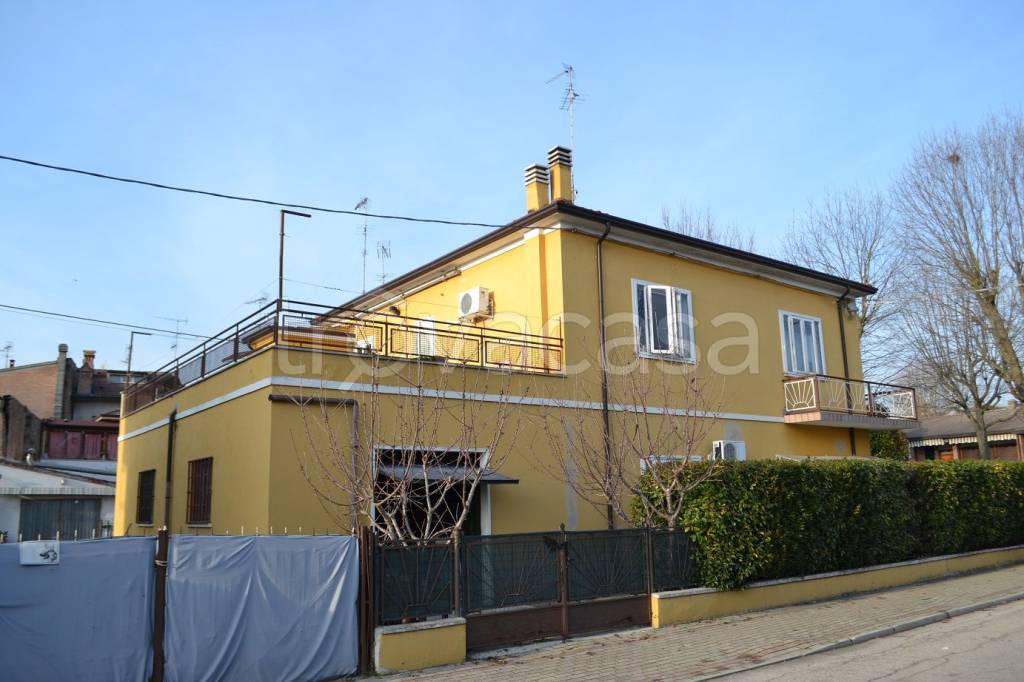Villa in vendita a Fiscaglia viale Giacomo Matteotti, 8