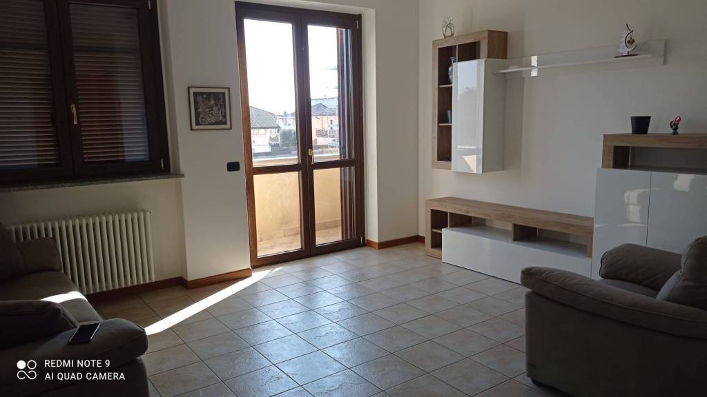 Appartamento in in affitto da privato a Carnago via Vigea, 16