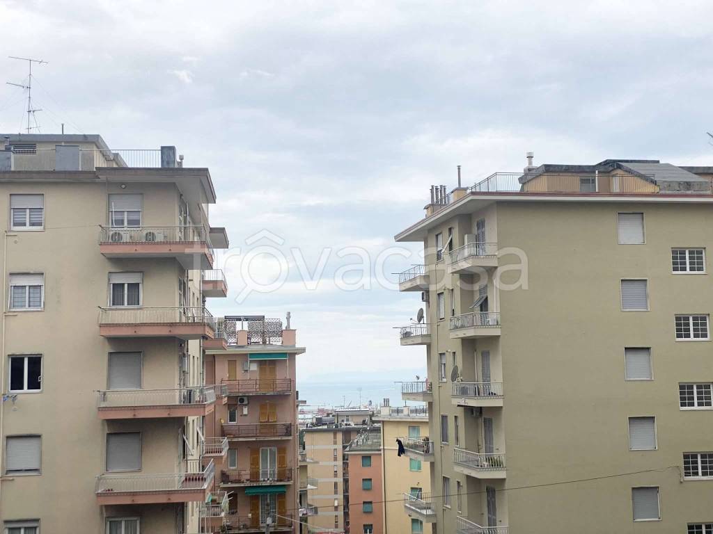 Appartamento in vendita a Genova via San Giovanni Battista 53