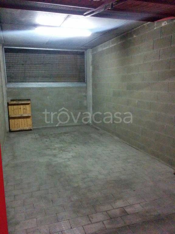 Garage in affitto a Torino via Amerigo Vespucci, 43