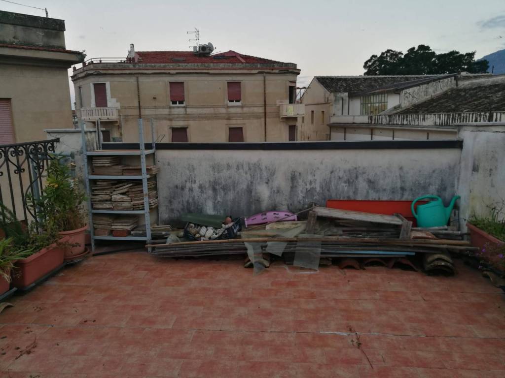 Attico in vendita a Palermo via Trabia, 27