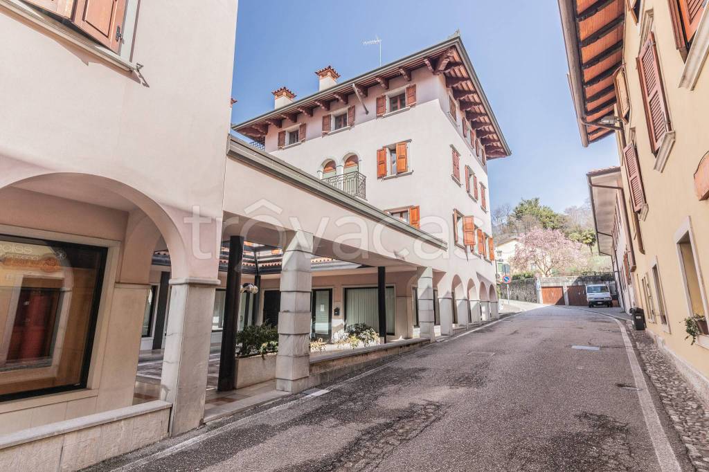 Appartamento in vendita a Tricesimo via Guido Pellizzari, 9