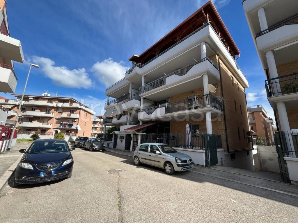 Appartamento in vendita a San Severo via Vincenzo Tito
