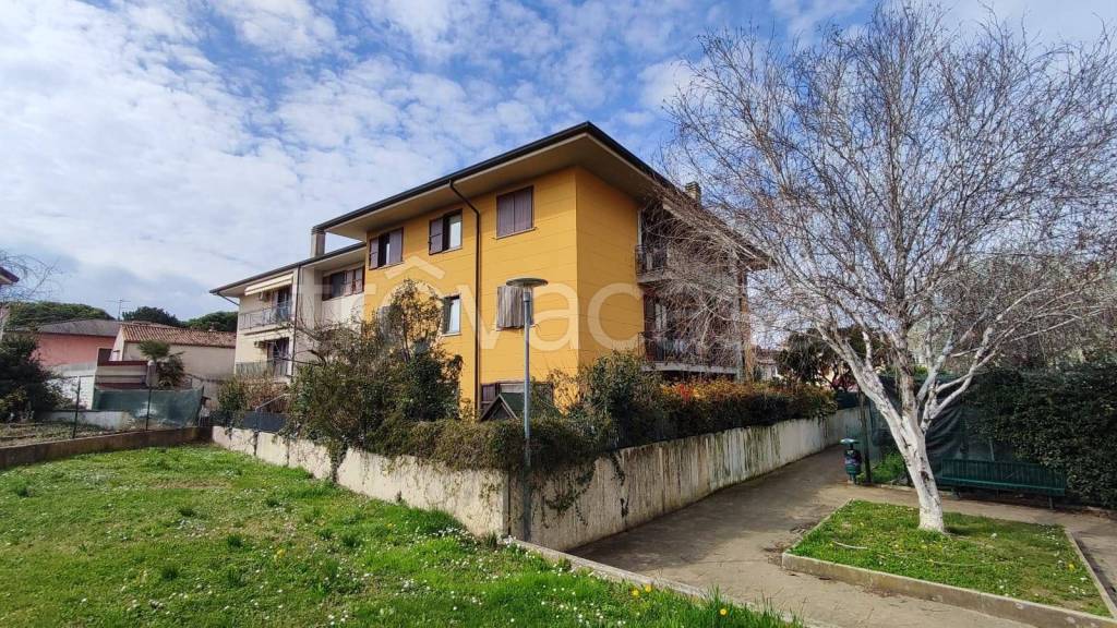 Appartamento in vendita a Monfalcone via Aris, 60