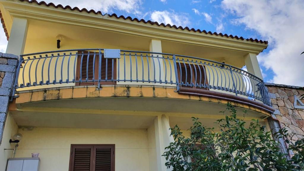 Appartamento in vendita a Budoni via Grazia Deledda