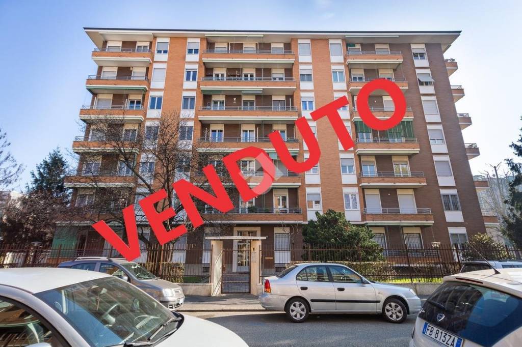 Appartamento in vendita a Milano via Alberto Nota, 22