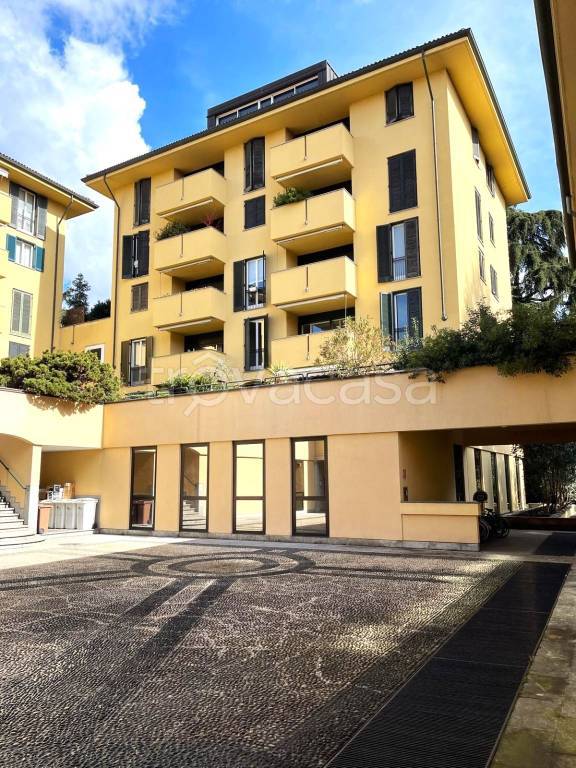 Appartamento in vendita a Legnano corso Giuseppe Garibaldi, 58