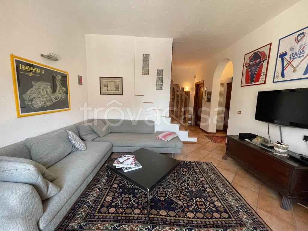 Appartamento in vendita a Moncalieri via Fratelli Cervi, 8