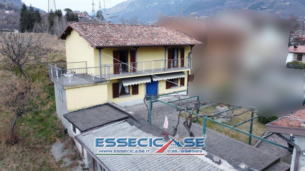 Villa a Schiera in vendita a Sovere via Lombardia, 32