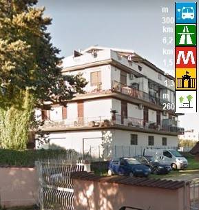 Appartamento in vendita a Roma via Santa Maria di Licodia
