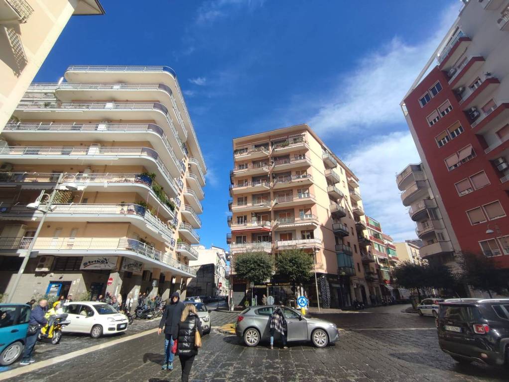 Appartamento in vendita a Castellammare di Stabia via Renato Rajola, 18