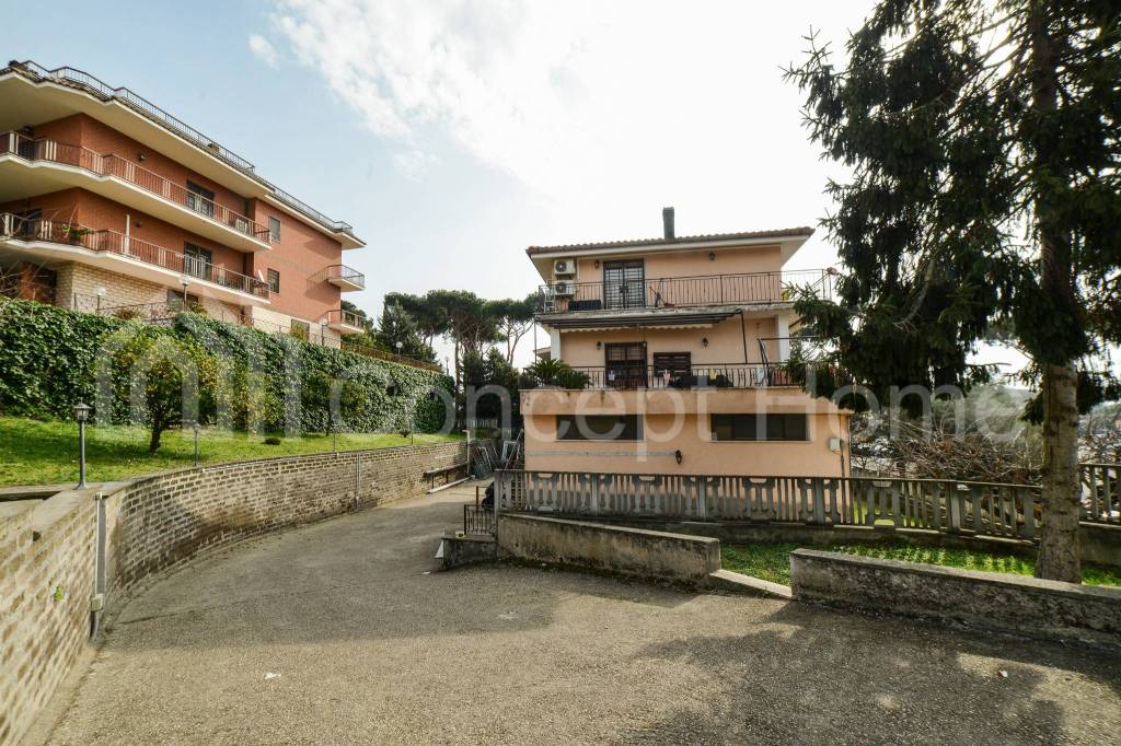 Appartamento in vendita a Roma via del Casale Radicelli, 20