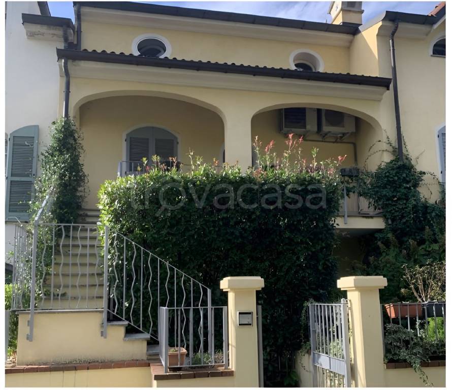Appartamento in vendita a Bogogno via Sant'Isidoro
