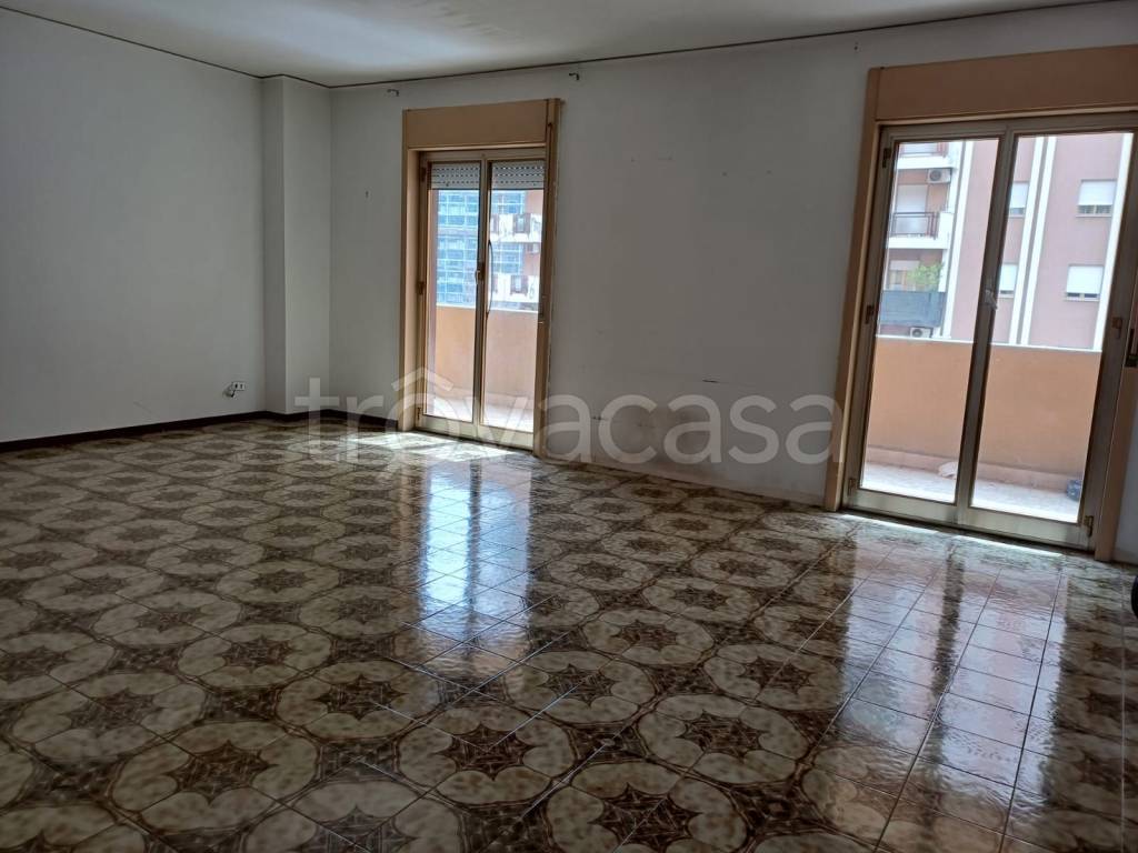 Appartamento in vendita a Palermo via Ercole Bernabei