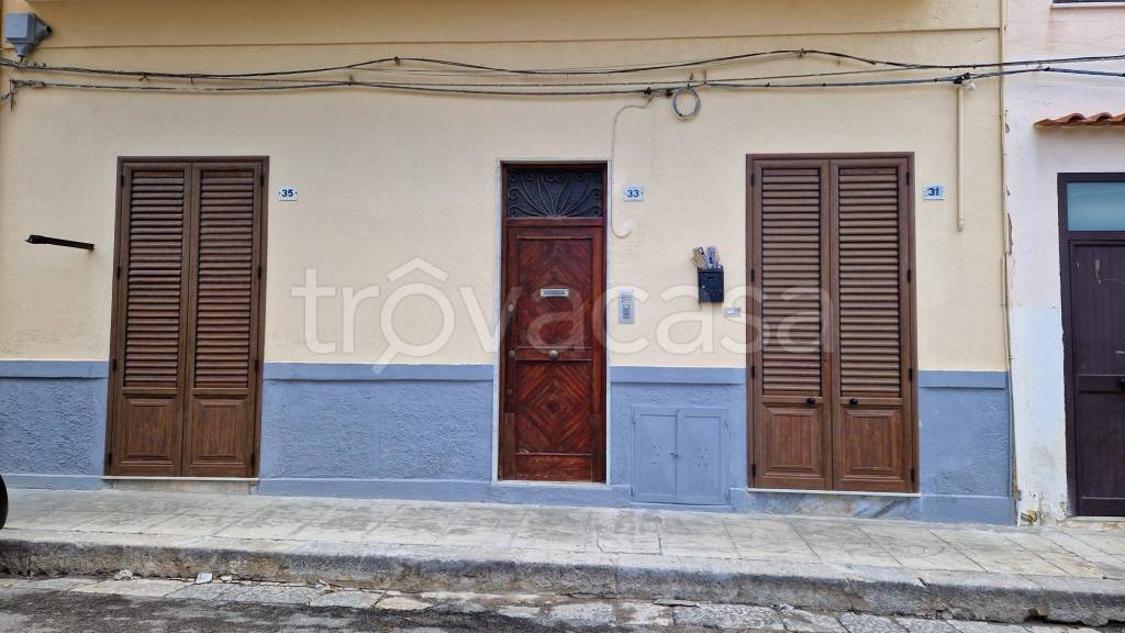 Appartamento in vendita a Palermo via Ennio, 31/35