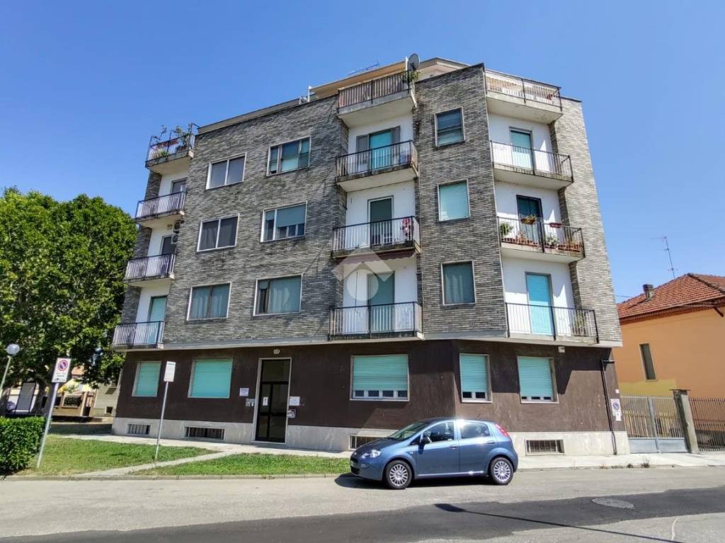 immagine annuncio 1 di 13