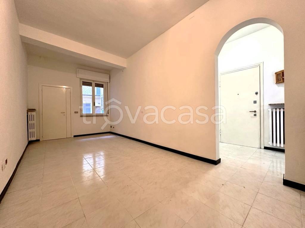 Appartamento in in vendita da privato a Piacenza via Giuseppe Mazzini, 121