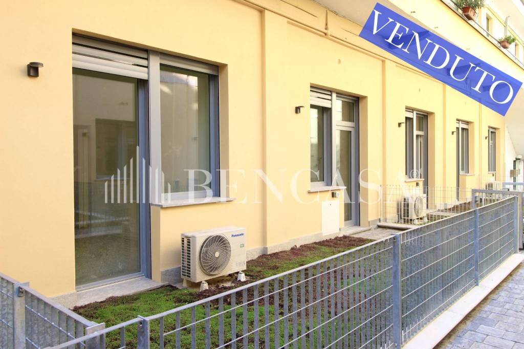 Appartamento in vendita a Milano viale Giovanni da Cermenate, 56