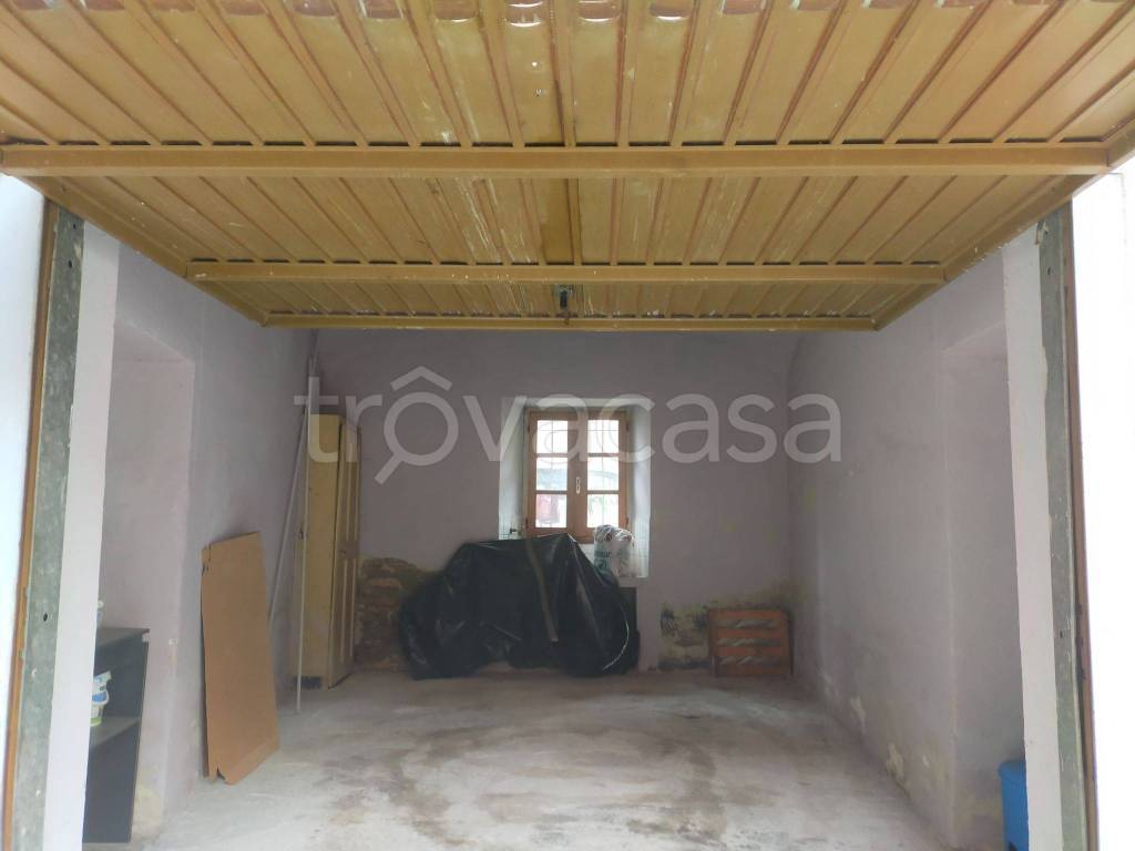 Garage in vendita a Santo Stefano Belbo via Ospedale, 20