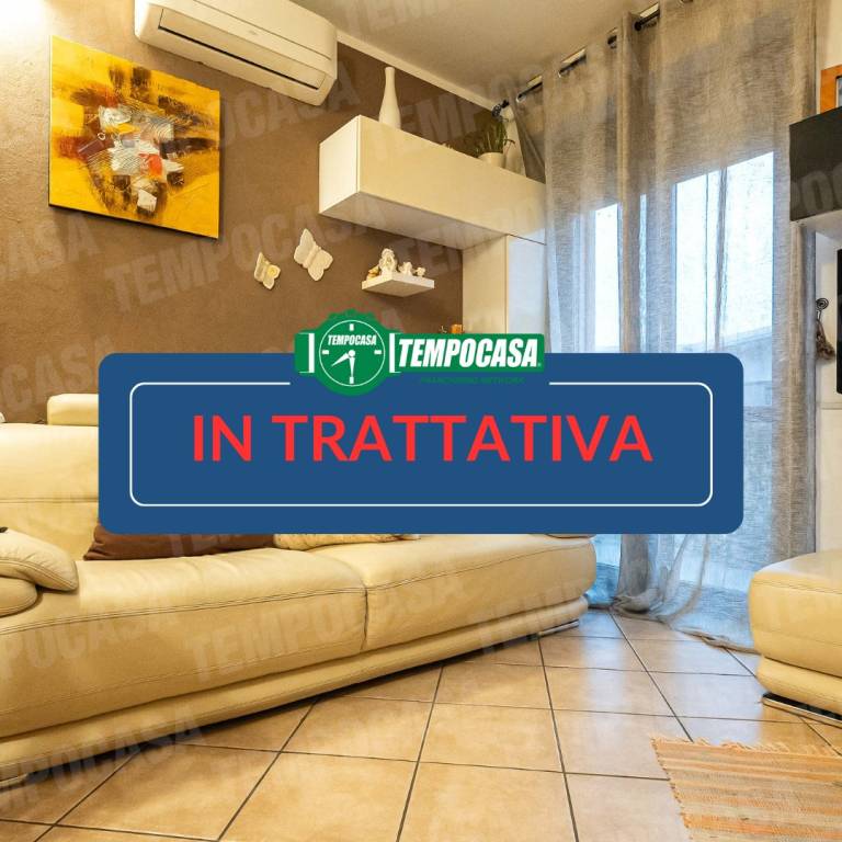 Appartamento in vendita a Giussano via Gioacchino Rossini