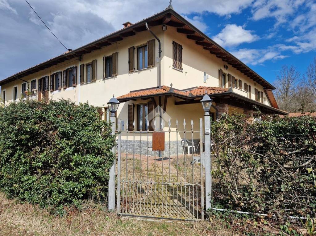 Casa Indipendente in vendita a Cortazzone via collina del negro, 5
