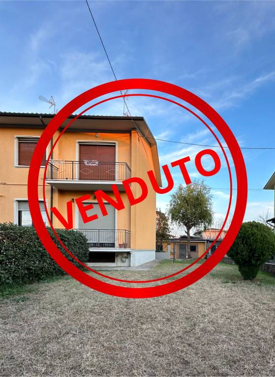 Appartamento in vendita a Castelcovati via Giuseppe Mazzini, 1