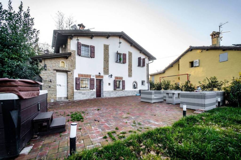 Casa Indipendente in vendita a Sasso Marconi via Lugune , 76