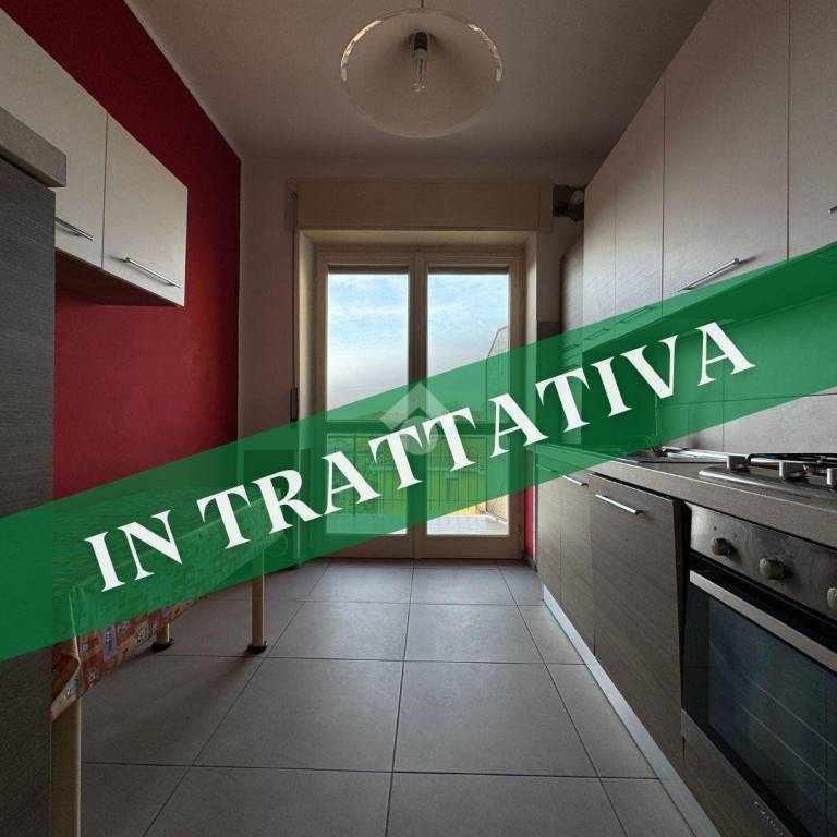 Appartamento in vendita a Casatenovo via Giacomo Leopardi, 10