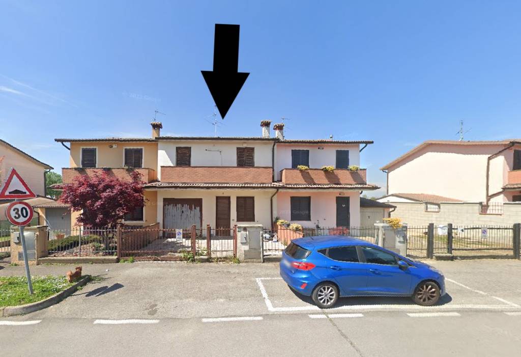 Villa a Schiera all'asta a Casaletto di Sopra via Alessandro Manzoni, 21