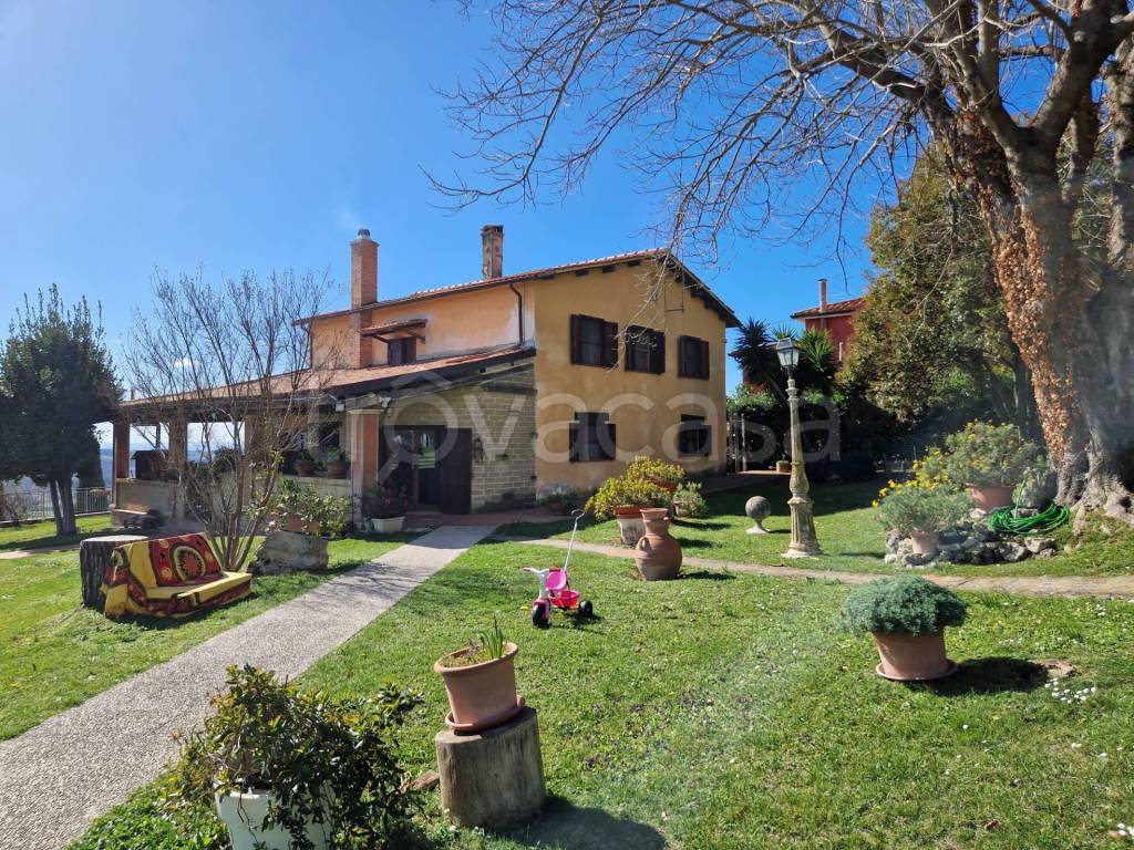 Villa in vendita a Poggio Mirteto via Provinciale Tancia, 14