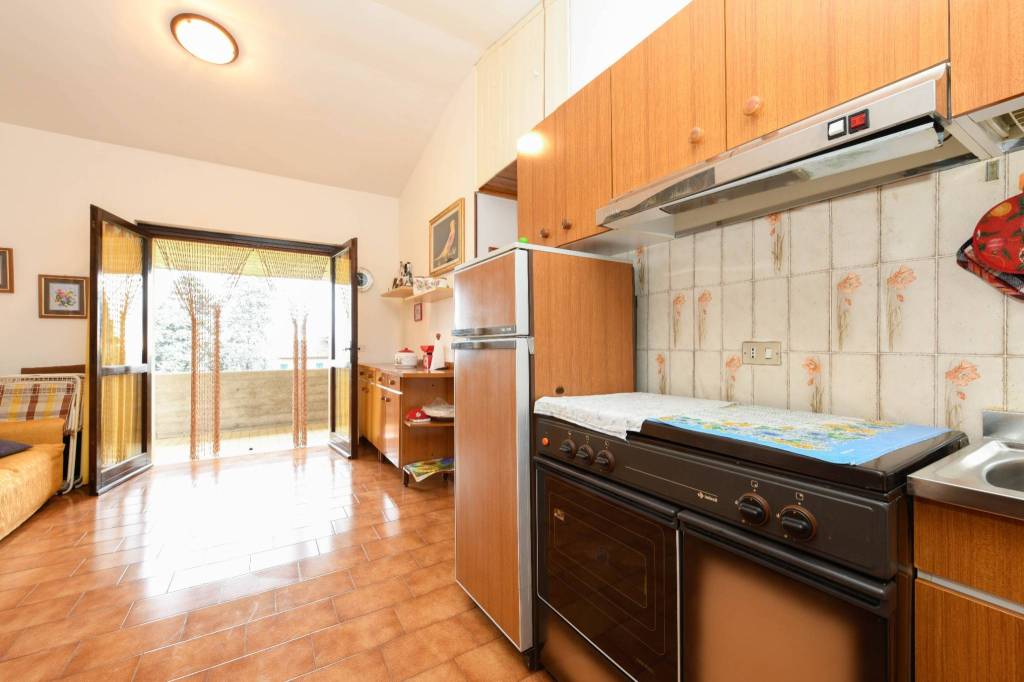 Appartamento in vendita a Padenghe sul Garda via Ronchi 200