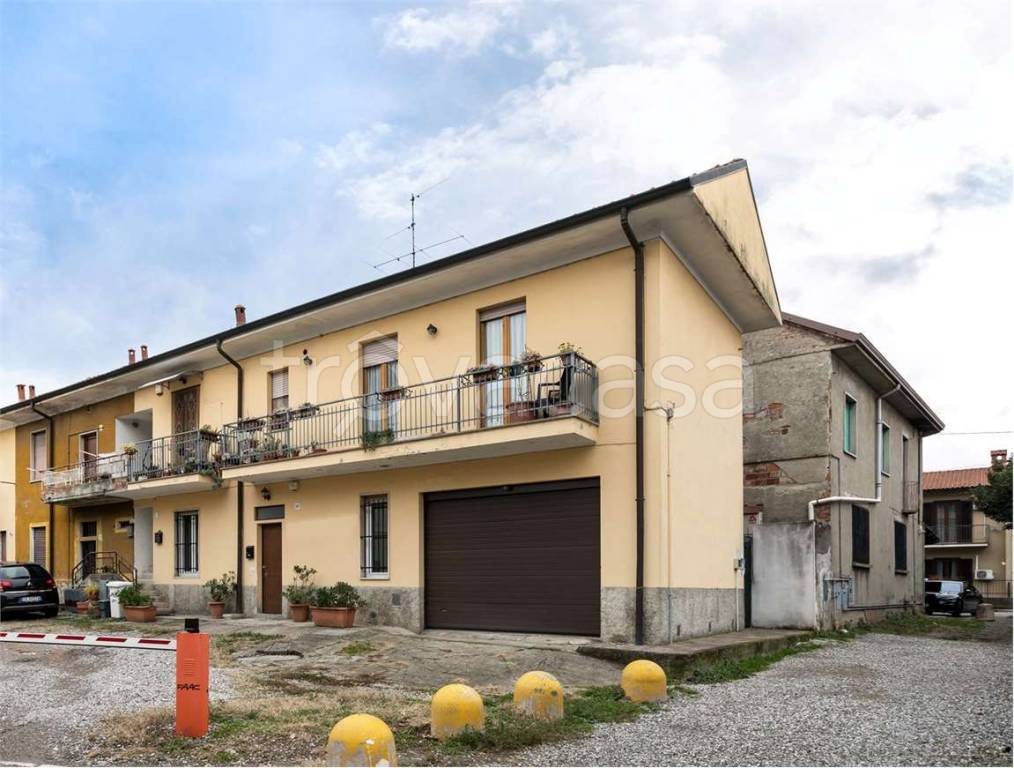 Appartamento in vendita a Roncello via Manzoni, 30