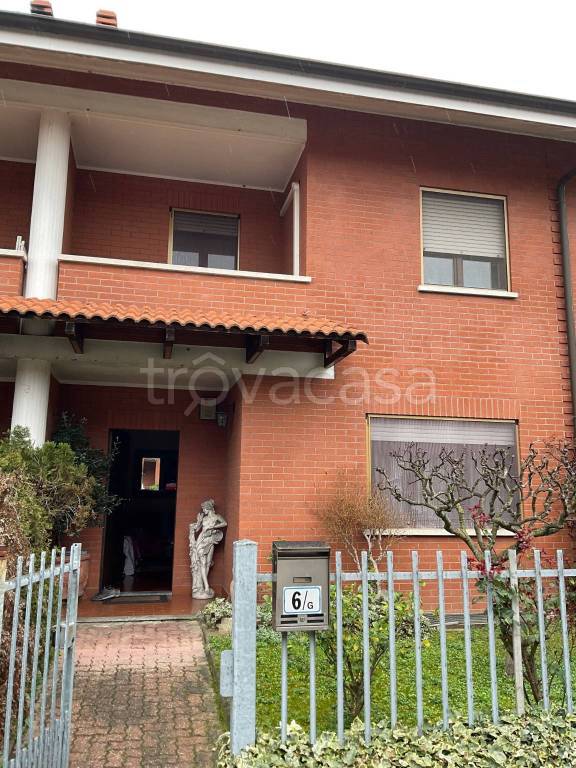 Villa a Schiera in in vendita da privato a Settimo Torinese via Pier Paolo Pasolini, 6