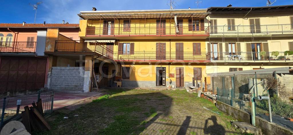 Casa Indipendente in vendita a Romagnano Sesia via Novara