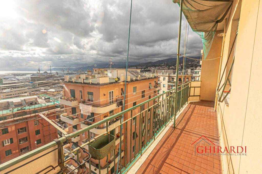 Appartamento in vendita a Genova via Lodovico Calda, 28