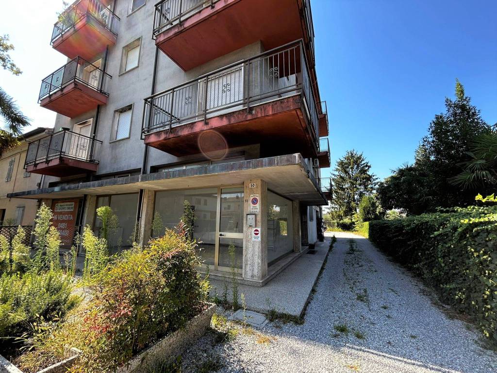 Intero Stabile in vendita a Gradisca d'Isonzo via Aquileia, 46