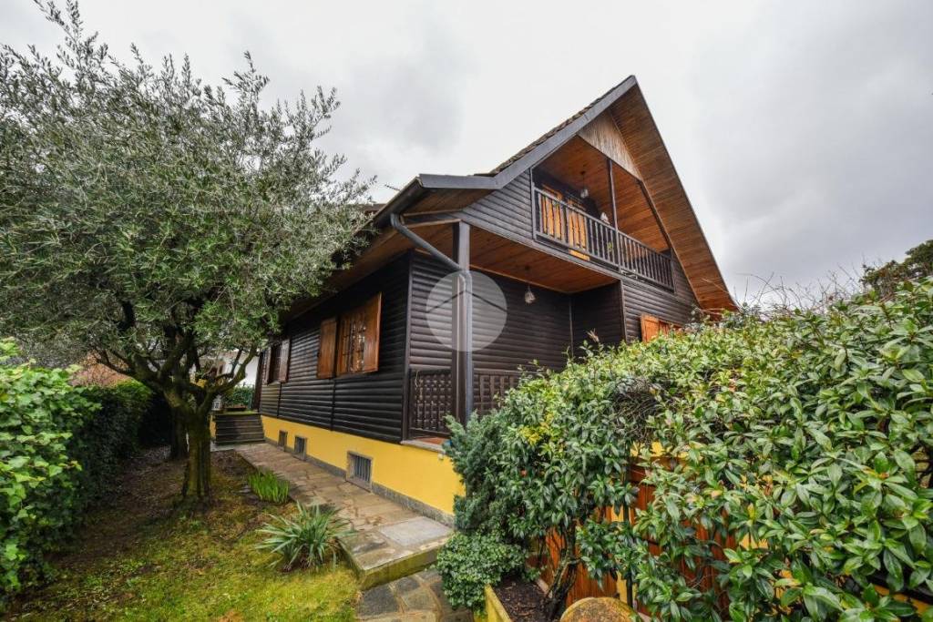 Villa in vendita a Giaveno via romarolo, 33