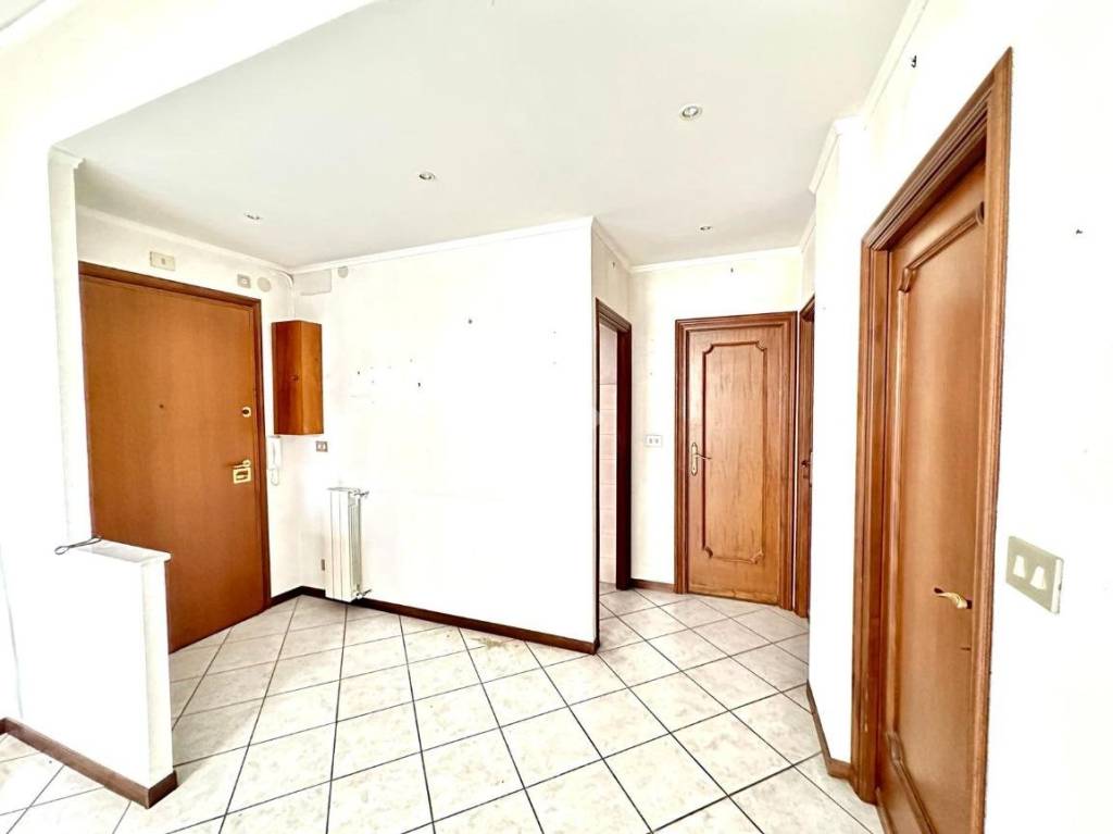 Appartamento in vendita a Genova via coronata, 66