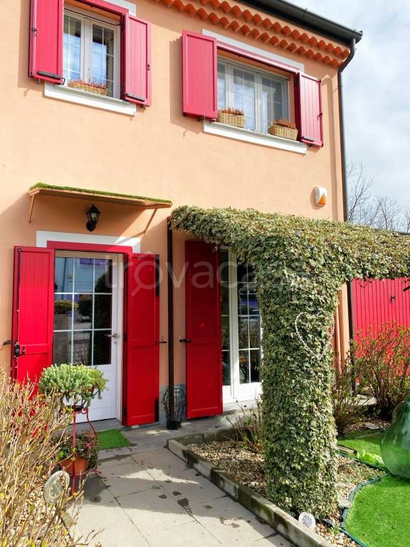 Villa in vendita a Dorno san zino, 34